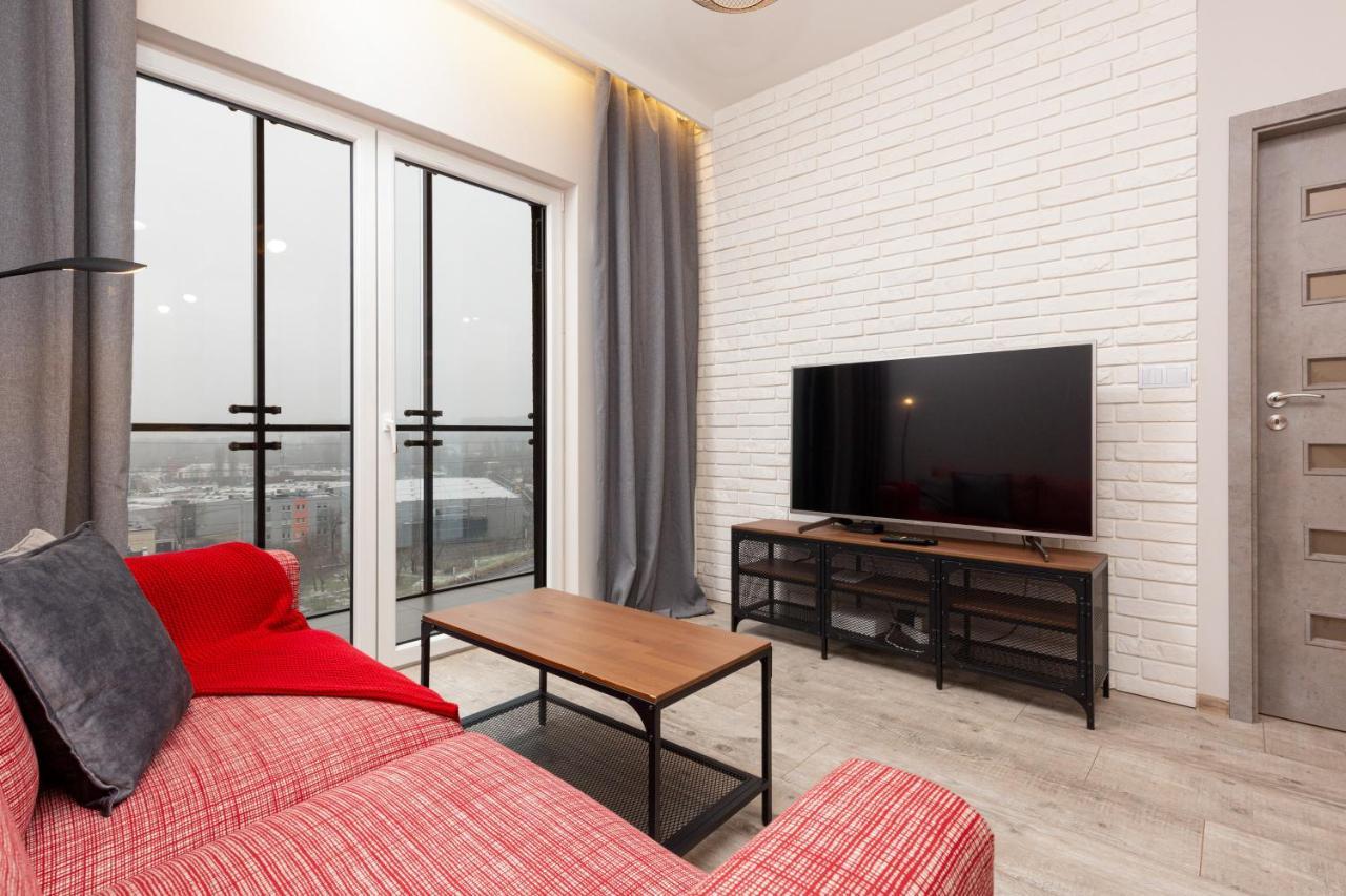 Business Center Apartments Warsaw Wola By Noclegi Renters Kültér fotó