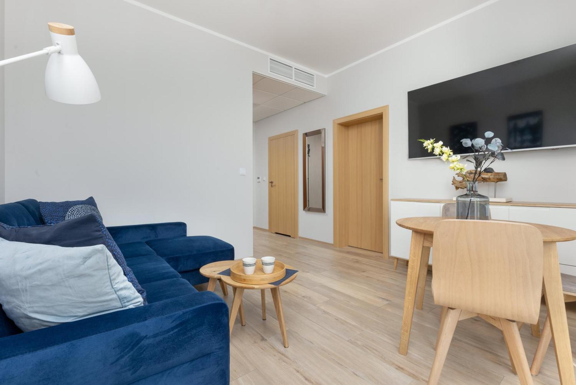 Business Center Apartments Warsaw Wola By Noclegi Renters Kültér fotó